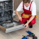 Kompletny przewodnik po menopauzie – podstawowe informacje o menopauzie i menopauza – moment rozpoczęcia